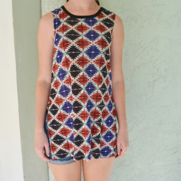 Me to We PacSun Aztec Tank Small NWT - Picture 1 of 9
